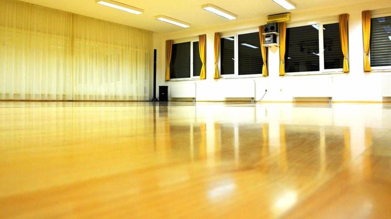 Tej Hostel Ljubljana Ngoại thất bức ảnh
