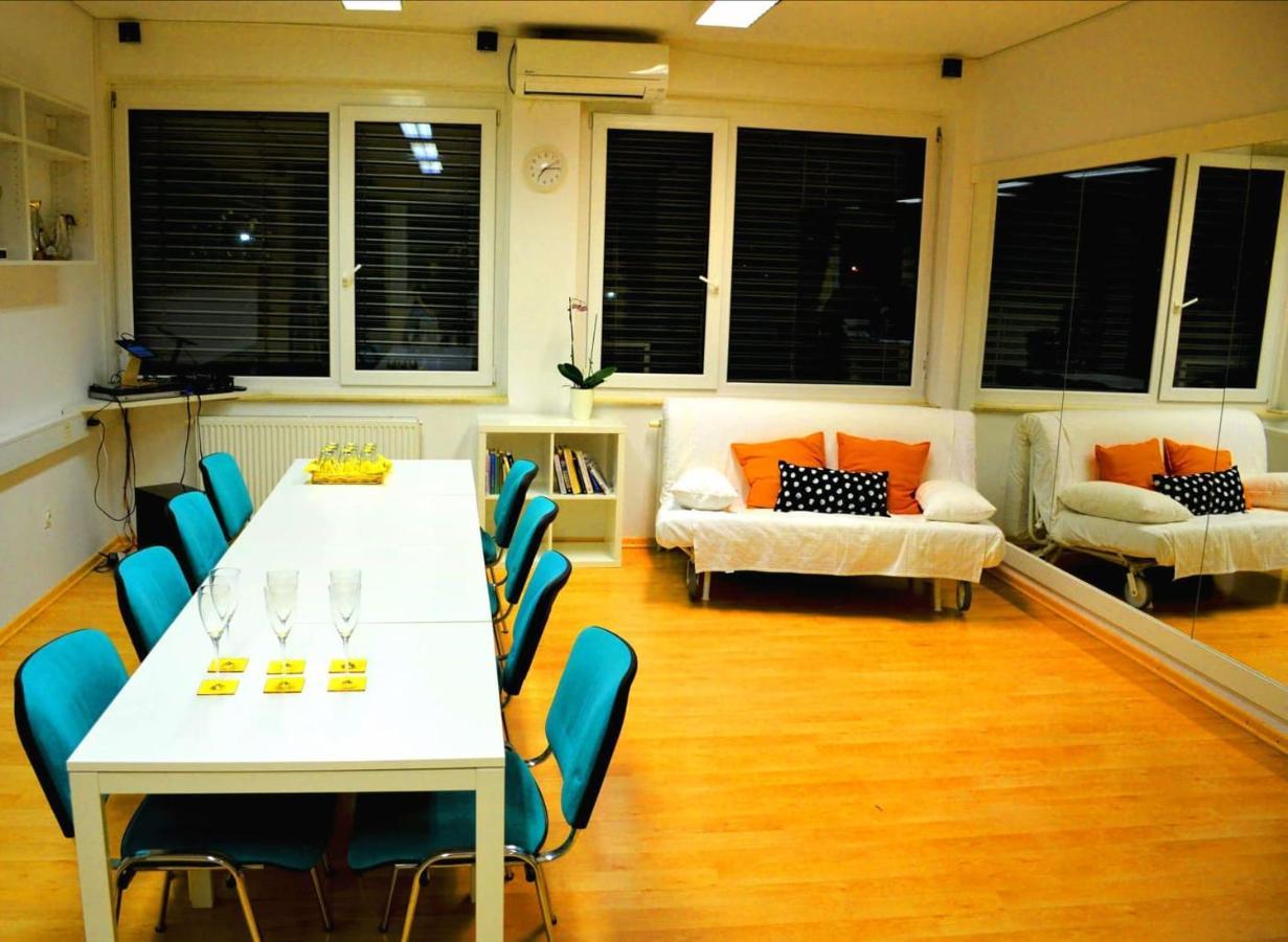 Tej Hostel Ljubljana Ngoại thất bức ảnh